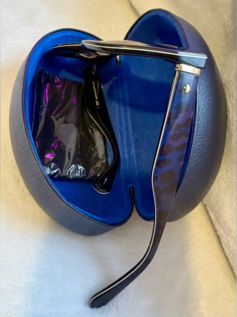 Kate Spade Capri Cat-Eye Sunglasses in Navy Blue with Animal Print-Matching Case - Picture 6 of 8